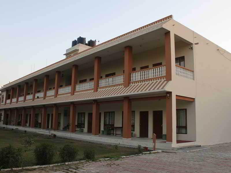Kadamb Kunj Resort Баратпур Екстериор снимка